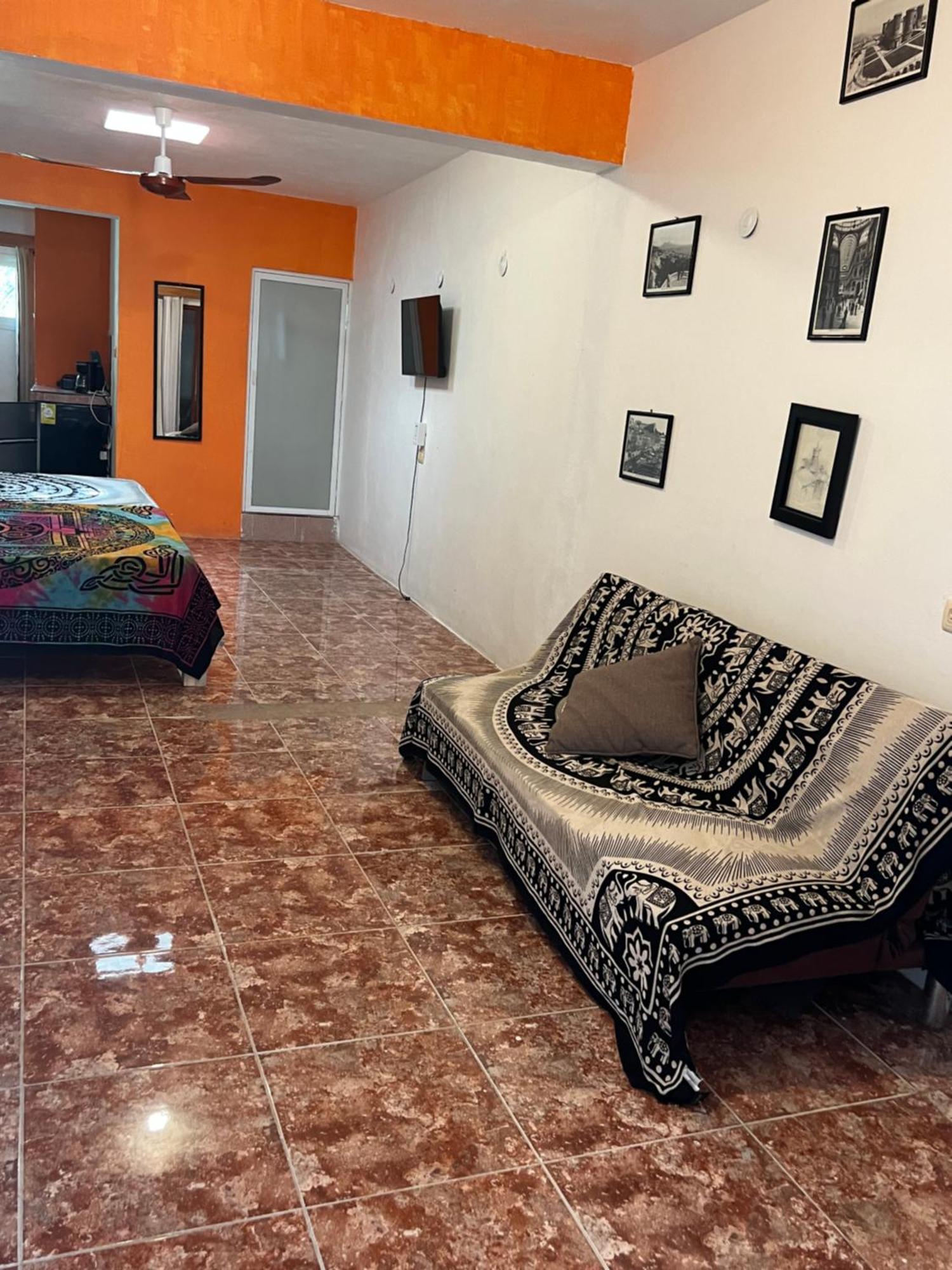 Casa Gajah HotЭль-Куйо Экстерьер фото